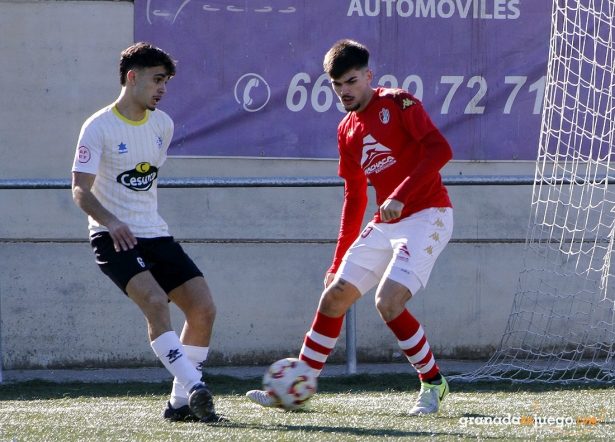 El CD Huétor Tájar depende de sí mismo para disputar su tercer playoff de ascenso (J. PALMA)