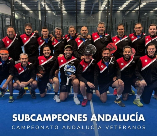 Foto de familia del equipo 