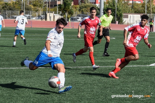 Jorge Ruíz durante un partido de esta temporada (JOSÉ M. BALDOMERO)