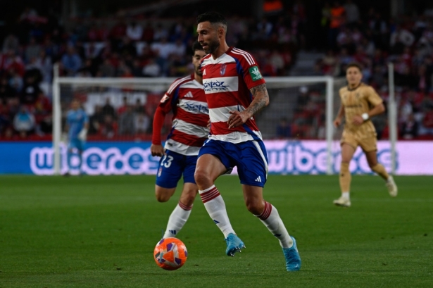 Bastón no estará contra el Depor, al igual que Stoichkov y Reinier (JOSÉ M. BALDOMERO)