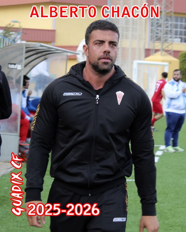 Alberto Chacón seguirá en el Guadix (GUADIX CF)