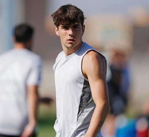 Pablo Sáen está siendo de los más destacados en el arranque de la pretemporada (GRANADA CF)