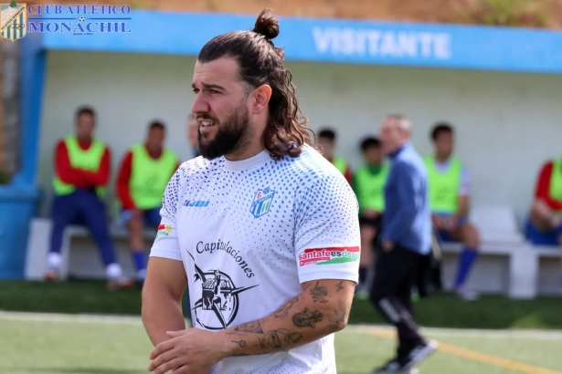 Piru no continuará en el CD Santa Fe (MANU LÓPEZ/ATLÉTICO MONACHIL)