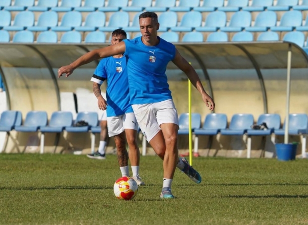 Motril y Huétor Tájar abrirán la temporada de derbis granadinos (CF MOTRIL)