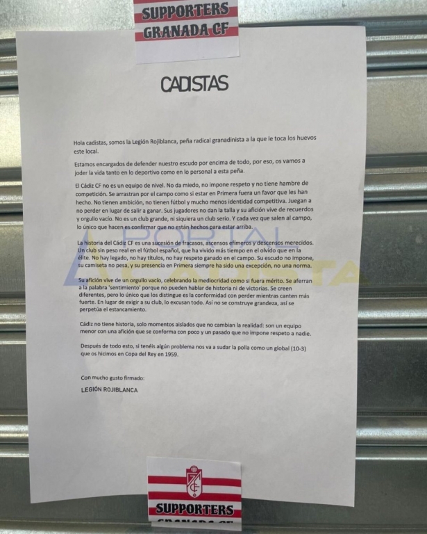 Nota intimidatorioa aparecida en la sede de la peña cadista en Úbeda 