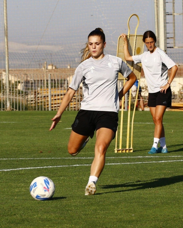 El Granada femenino arranca sus test de pretemporada (GRANADA CF)