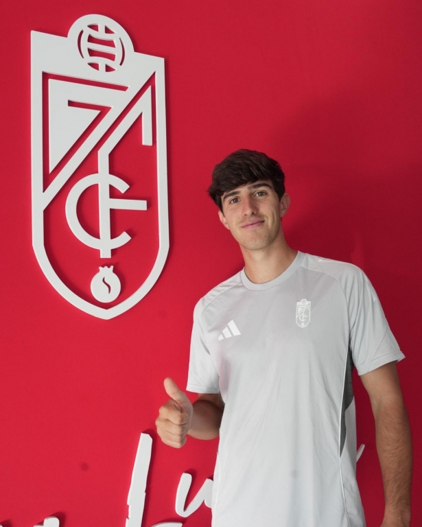 Nuevo refuerzo para el Recreativo (GRANADA CF)