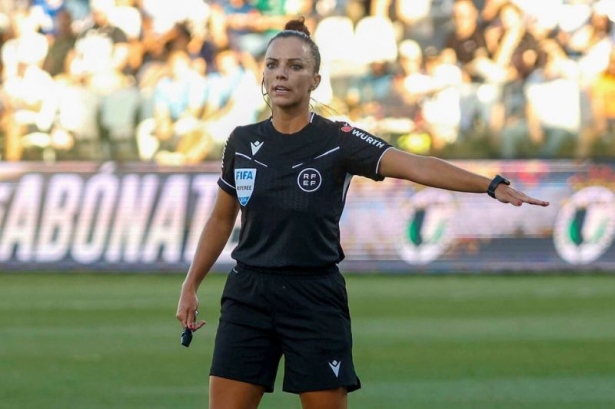 Marta Huerta dirigirá el partido del Granada 