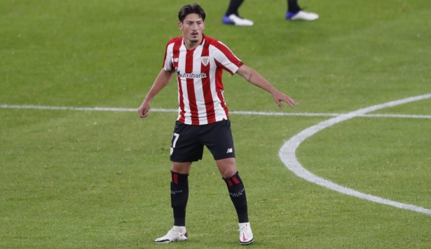 Unai Vencedor podría ser uno de los fichajes antes del cierre del mercado (TRANSFERMARKT)