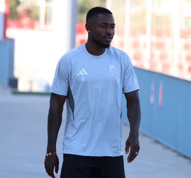 Hongla podría marcharse al Rubin Kazan (J. AZCOYTIA)