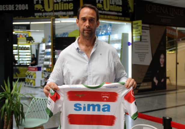 José Antonio Cervera, presidente del Sima Granada FS (GRJ)