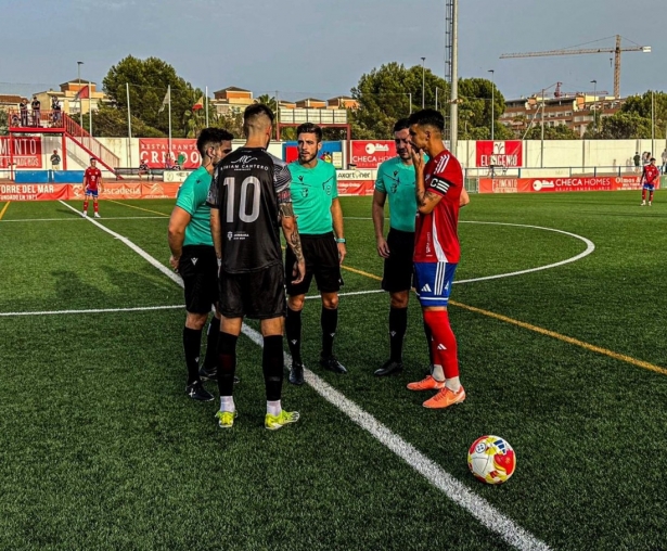El Churriana quiere la primera victoria como local (CHURRIANA CF)