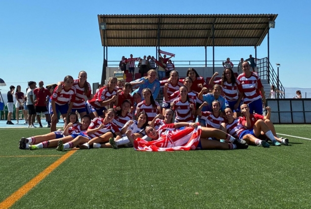 Las rojiblancas han comenzado con fuerza la temporada (GRANADA CF)