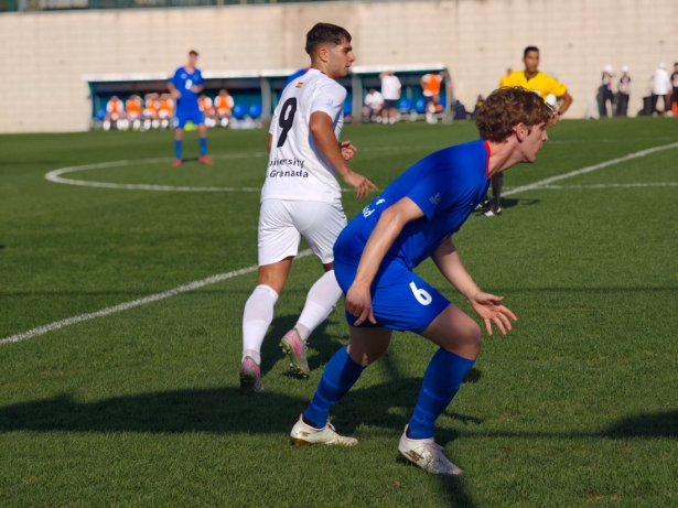 Cristian durante el partido con la Universidad de Auckland (FISU)