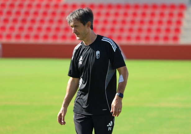 Pacheta sigue siendo optimista con el equipo (J. AZCOYTIA)
