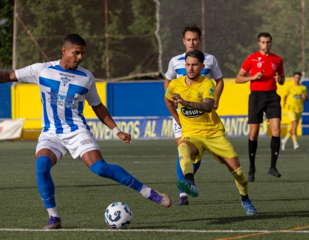 La tercera plaza en juego (DIEGO LEMUS)