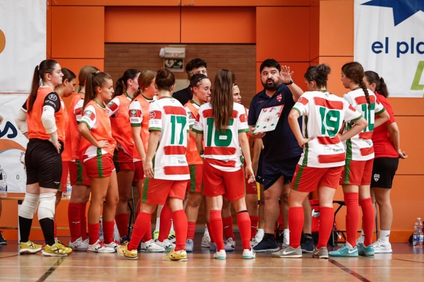 El Granada FS Femenino sigue en un `momento dulce: (FRANCISCO NEYRA/A360 COMUNICACIÓN)