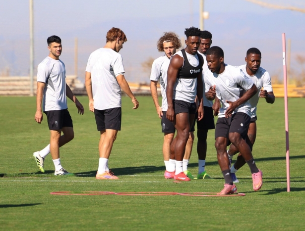 El equipo ya piensa en Las Palmas (J. AZCOYTIA)