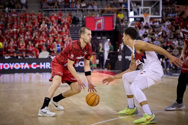 Matt Thomas en el partido ante. El Baskonia)G Matt Thomas en el partido ante. El Baskonia)G
