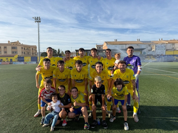 Once inicial del CD Huétor Tájar ante el Torre del Mar (CD HUÉTOR TÁJAR) Once inicial del CD Huétor Tájar ante el Torre del Mar (CD HUÉTOR TÁJAR)