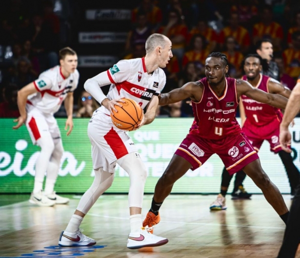 Rousselle ve al equipo preparado para ganar en Lugo (COVIRAN GRANADA)