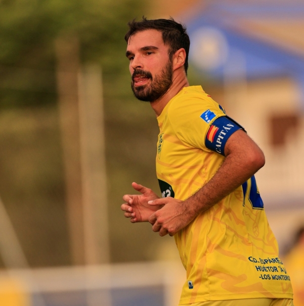 El Huétor Tájar, obligado a ganar (DIEGO LEMUS) El Huétor Tájar, obligado a ganar (DIEGO LEMUS)