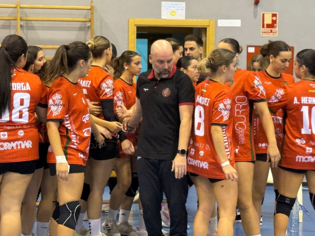 (BM CIUDAD DE GRANADA)