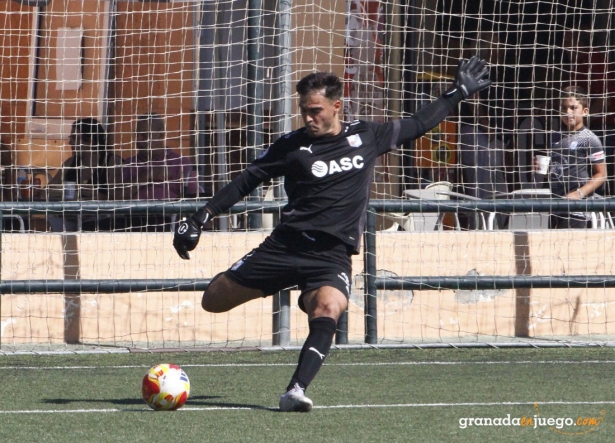 El Motril no quiere bajar el ritmo (J. PALMA) El Motril no quiere bajar el ritmo (J. PALMA)