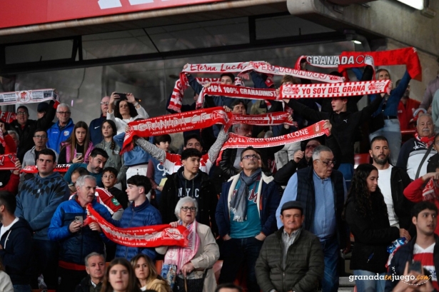 La afición también arropará al equipo en Santander (J.M. BALDOMERO) La afición también arropará al equipo en Santander (J.M. BALDOMERO)