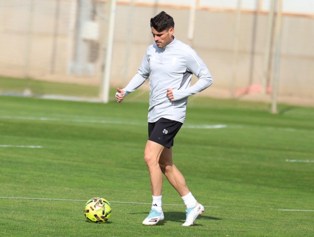 Sergio Ruiz advierte sobre las fortalezas del Racing (J. AZCOYTIA)