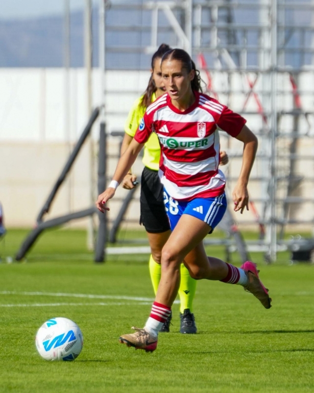 Las rojiblancas intentarán traerse la victoria de Tenerife (GRANADA CF) Las rojiblancas intentarán traerse la victoria de Tenerife (GRANADA CF)