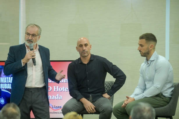 Presentación del libro de Luis Rubiales (GPMEDIA) Presentación del libro de Luis Rubiales (GPMEDIA)