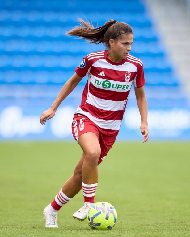 Las rojiblancas lograron un punto (GRANADA CF) Las rojiblancas lograron un punto (GRANADA CF)