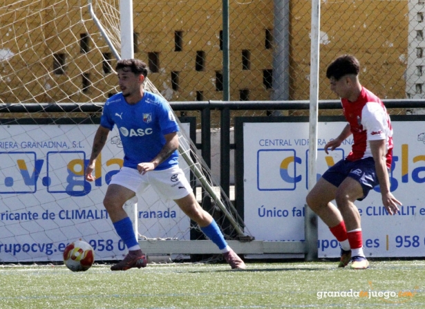 El Motril quiere seguir en lo más alto (J. PALMA)