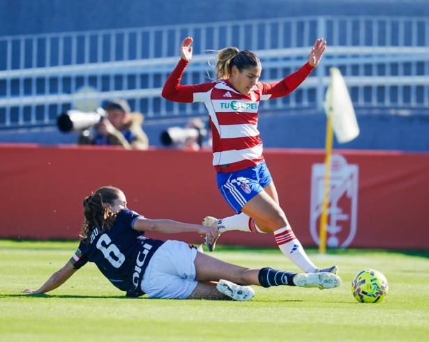 El Granada no pudo con la efectividad de las vascas (GRANADA CF)