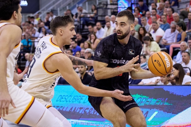 El Granada se queda sin cinco internacionales (GPMEDIA) El Granada se queda sin cinco internacionales (GPMEDIA)