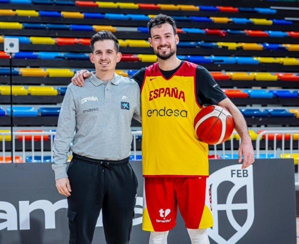 Lluís Costa y Arturo Ruiz han representado al Coviran en la Selección (COVIRAN GRANADA) Lluís Costa y Arturo Ruiz han representado al Coviran en la Selección (COVIRAN GRANADA)