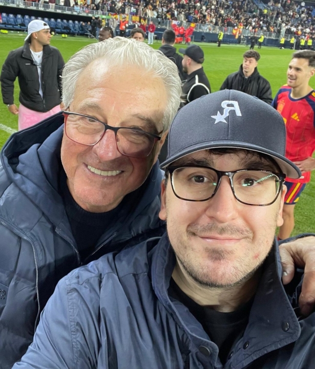 Mangel junto a Jorge D` Alessandro 