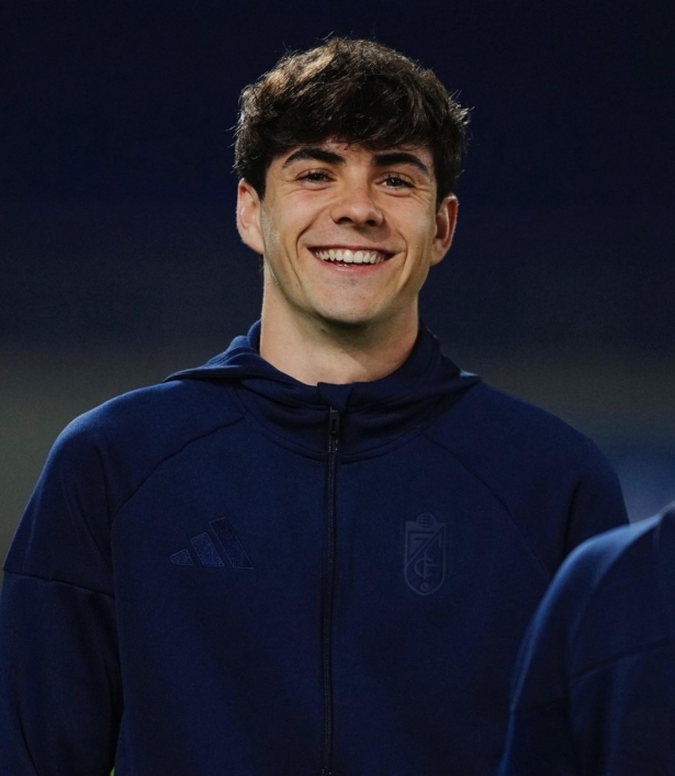 Pablo Sáenz tiene la oportunidad de brillar (GRANADA CF)