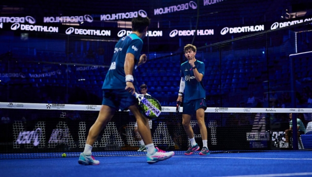 Yanguas y Nieto celebran un punto (PREMIER PÁDEL) Yanguas y Nieto celebran un punto (PREMIER PÁDEL)