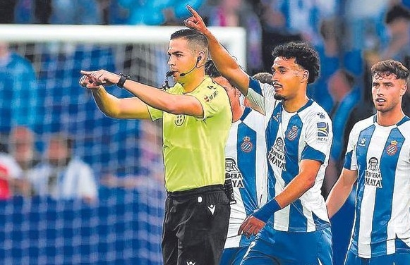 El Granada buscará seguir invicto con Salvador Lax El Granada buscará seguir invicto con Salvador Lax