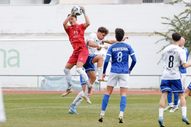 El cancerbero David García será baja en la UD Maracena (GPMEDIA) El cancerbero David García será baja en la UD Maracena (GPMEDIA)