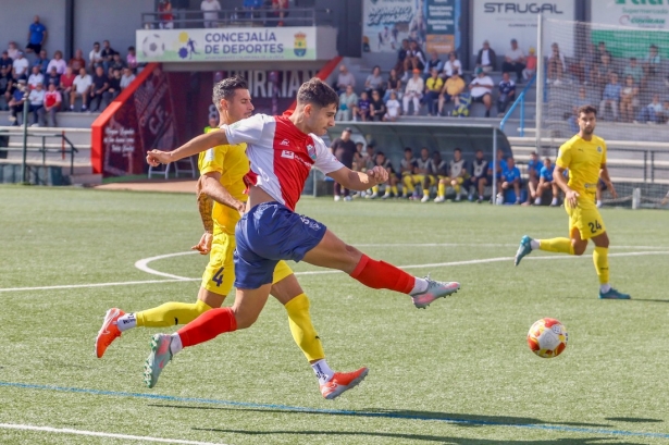 El Churriana no quiere bajar el rimto (J. PALMA) El Churriana no quiere bajar el rimto (J. PALMA)