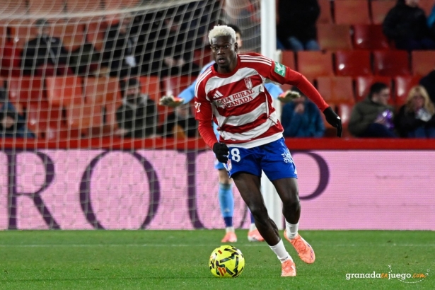 Oscar no podrá estar ante el Almería (J.M. BALDOMERO)