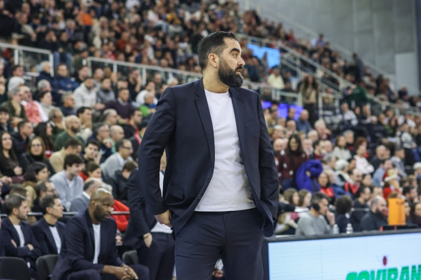 Ramón Díaz durante el partido (GPMEDIA)