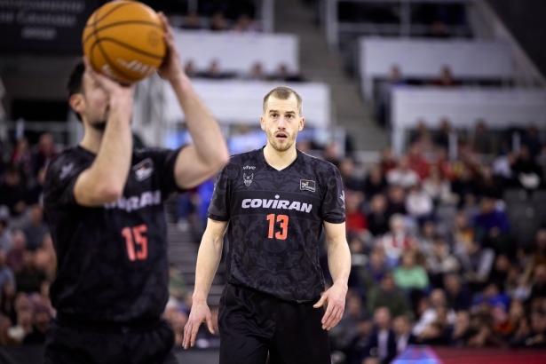 Thomas, en el punto de mira del AEK (COVIRAN GRANADA) Thomas, en el punto de mira del AEK (COVIRAN GRANADA)