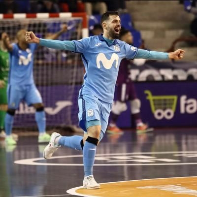 Raya celebra un gol con Inter Movistar (PERFIL X JOSÉ RAYA)