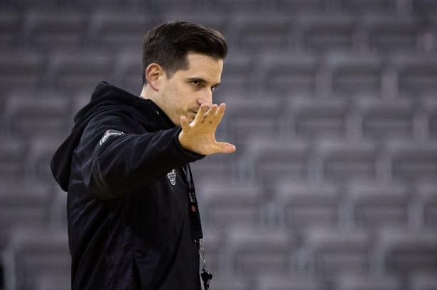 Arturo Ruiz se estrenará ante el Barça (COVIRAN GRANADA) Arturo Ruiz se estrenará ante el Barça (COVIRAN GRANADA)