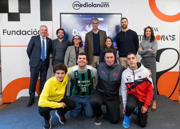 Presentación de la Copa de Campeones (COVIRAN GRANADA)