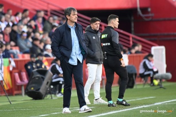 Pacheta sigue defendiendo el trabajo de su equipo (J.M. BALDOMERO)